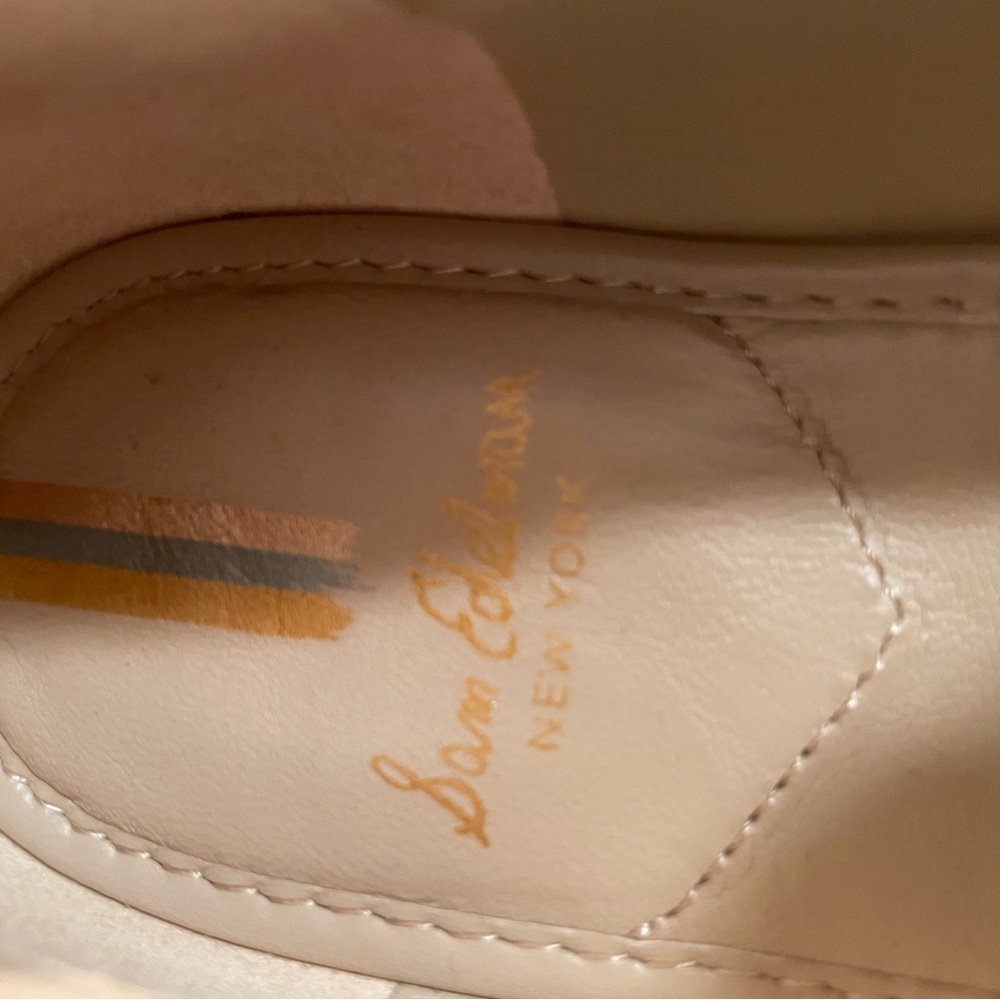 Sam Edelman Elegant Cream Loafers with Tassel Detail - Picture 5 of 7